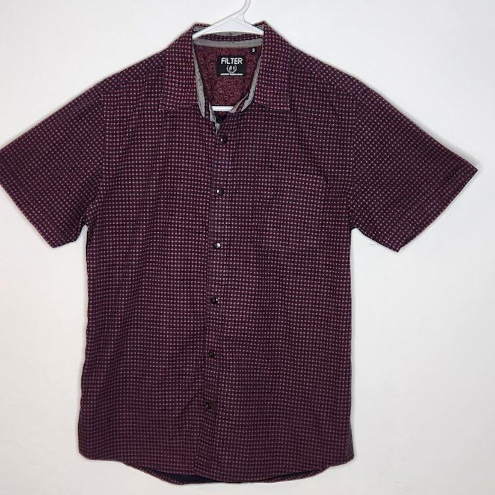 Filter Men's Casual Button-down Shirt Size Small